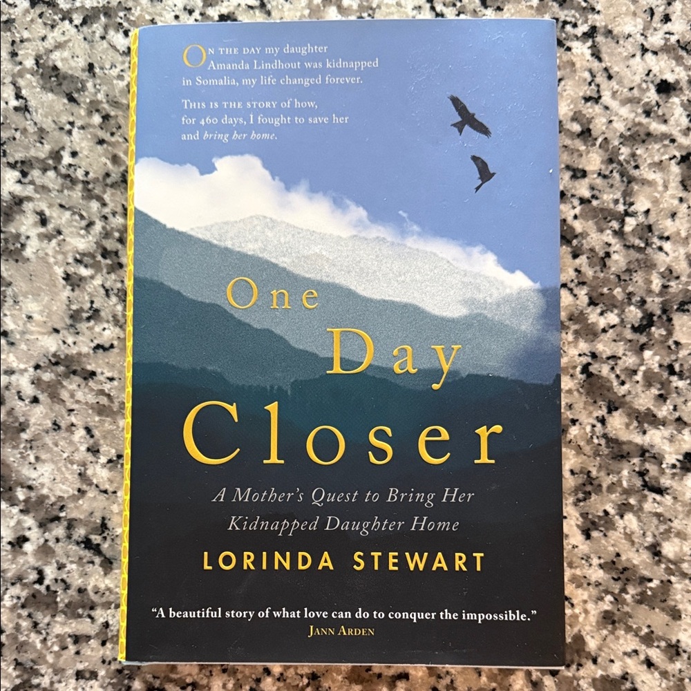 ☘️2/$15☘️ One Day Closer by Lorinda Stewart